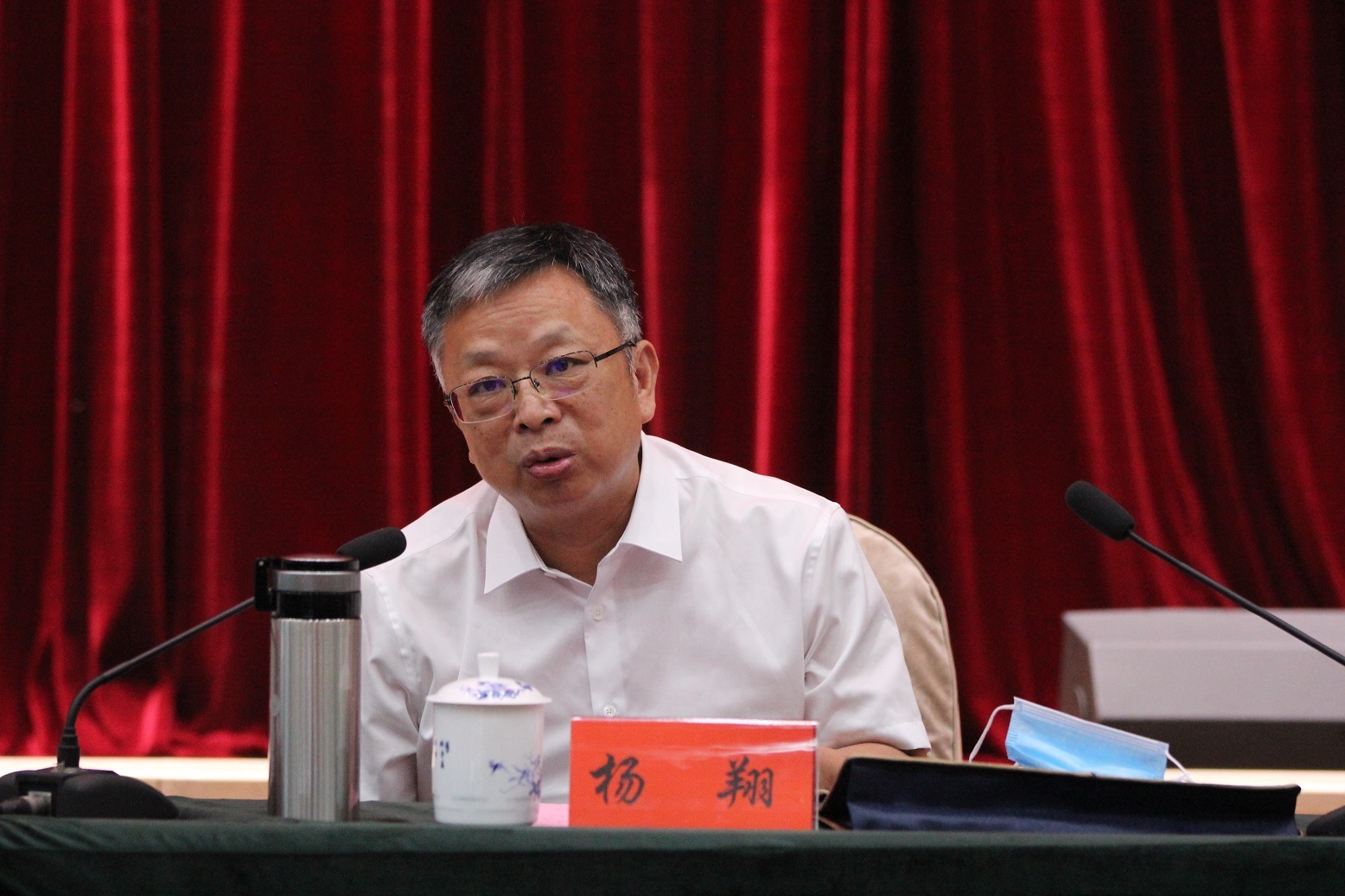 讲春梅故事 学英模精神 育法学新人——湘潭大学与邵阳法院联合开展读书报告会·座谈会 讲春梅故事 学英模精神 育法学新人——湘潭大学与邵阳法院联合开展读书报告会·座谈会