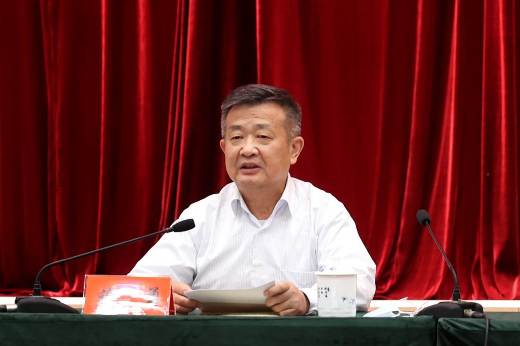 讲春梅故事 学英模精神 育法学新人——湘潭大学与邵阳法院联合开展读书报告会·座谈会 讲春梅故事 学英模精神 育法学新人——湘潭大学与邵阳法院联合开展读书报告会·座谈会